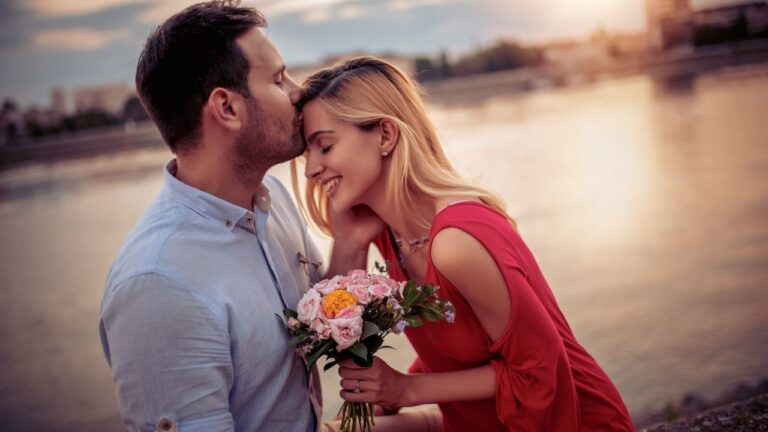 25 Fascinating Psychological Facts About Love