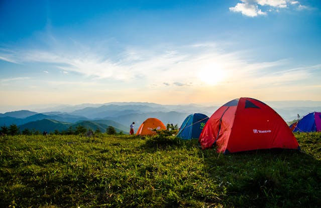 Crafting the Perfect Road Trip Camping Experience